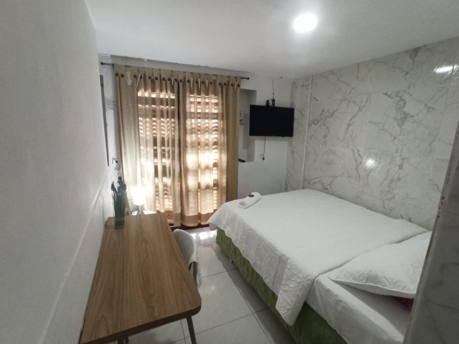 Hostal Casa De Las Americas Картахена Экстерьер фото