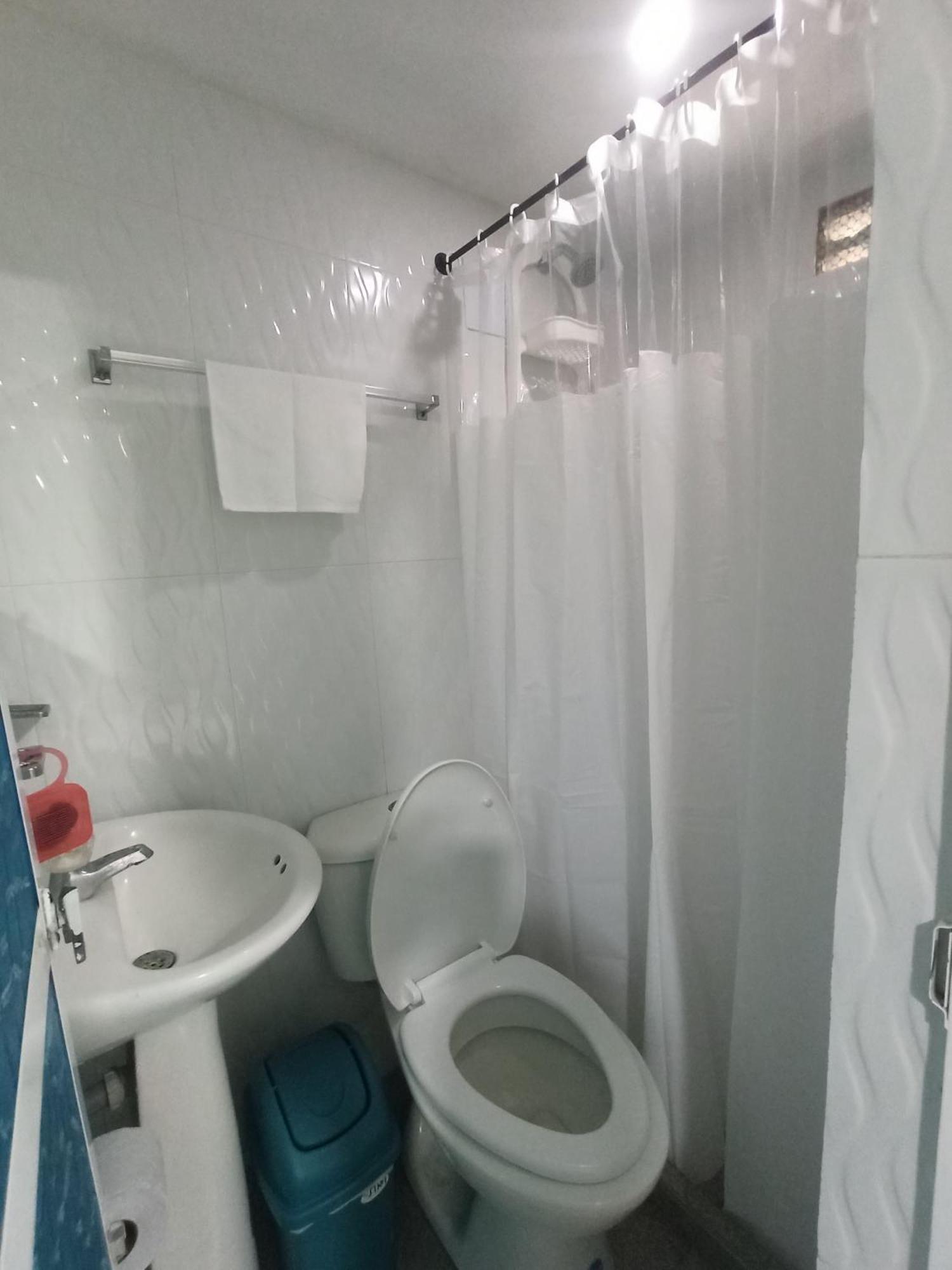 Hostal Casa De Las Americas Картахена Экстерьер фото